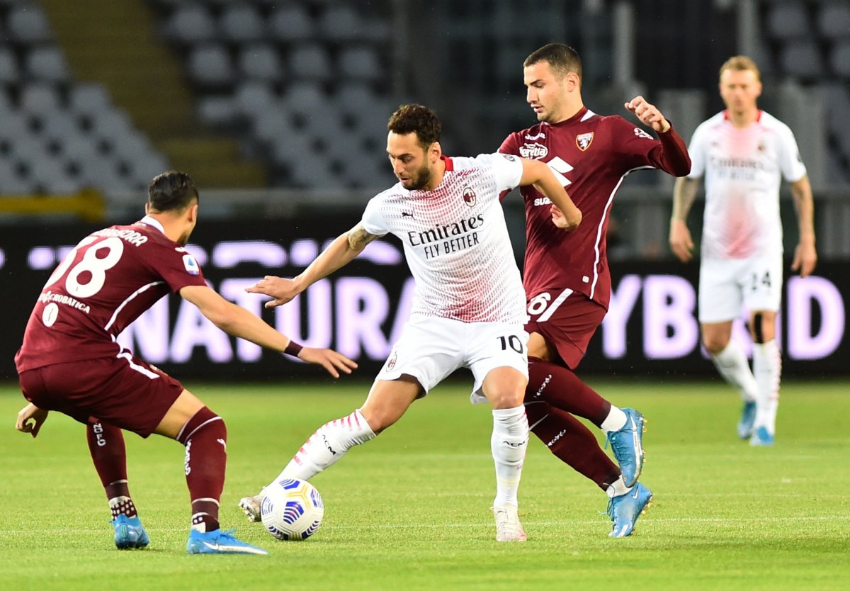 Hakan Çalhanoğlu Juventus’a doğru #2