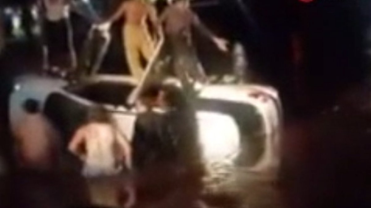 Vehicle flew into canal in Pakistan: 11 dead