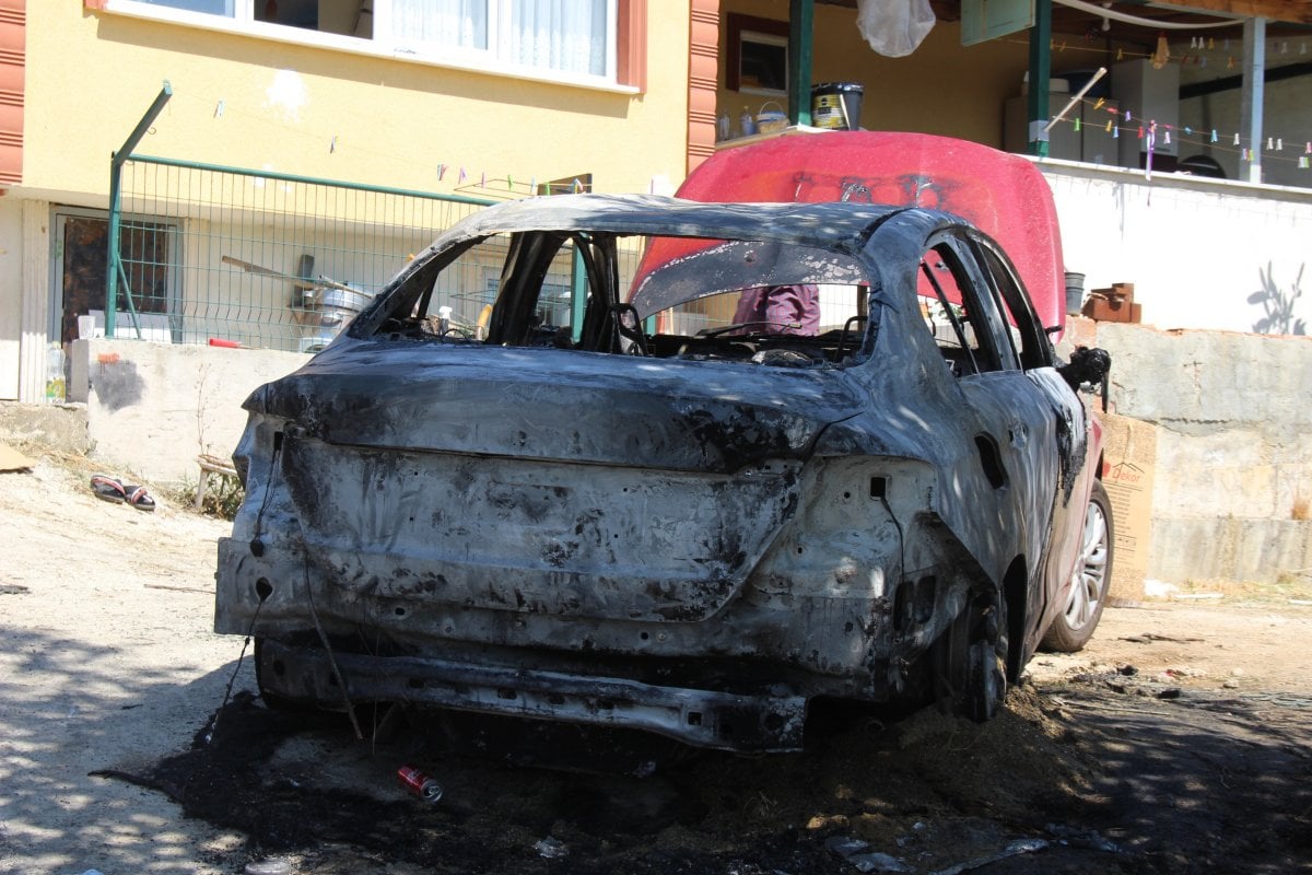 Kocaeli’de evi kurşunlanan kadının arabası kundaklandı  #5