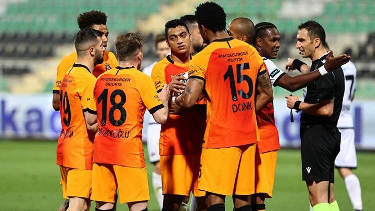 Penaltı lideri Galatasaray #1