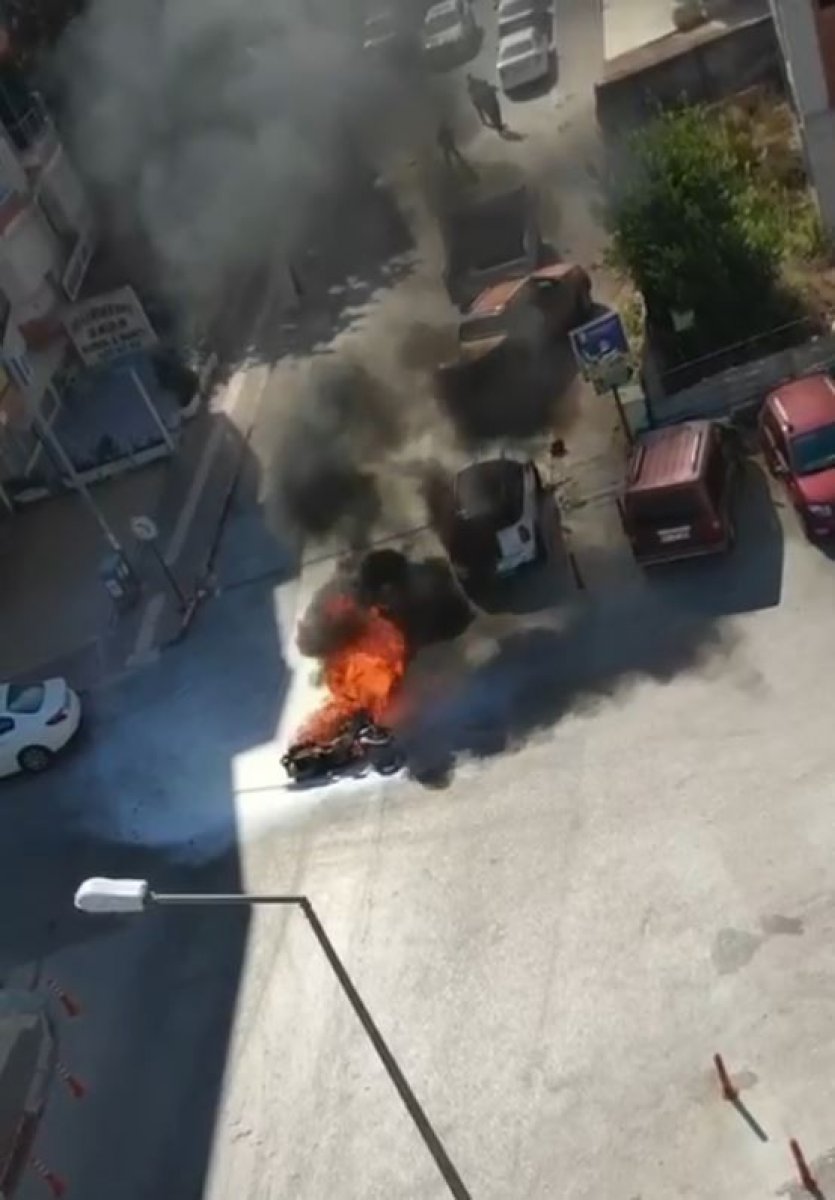 Antalya da motosiklet alev alev yandı  #2