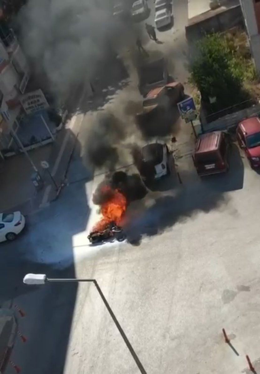 Antalya da motosiklet alev alev yandı  #2