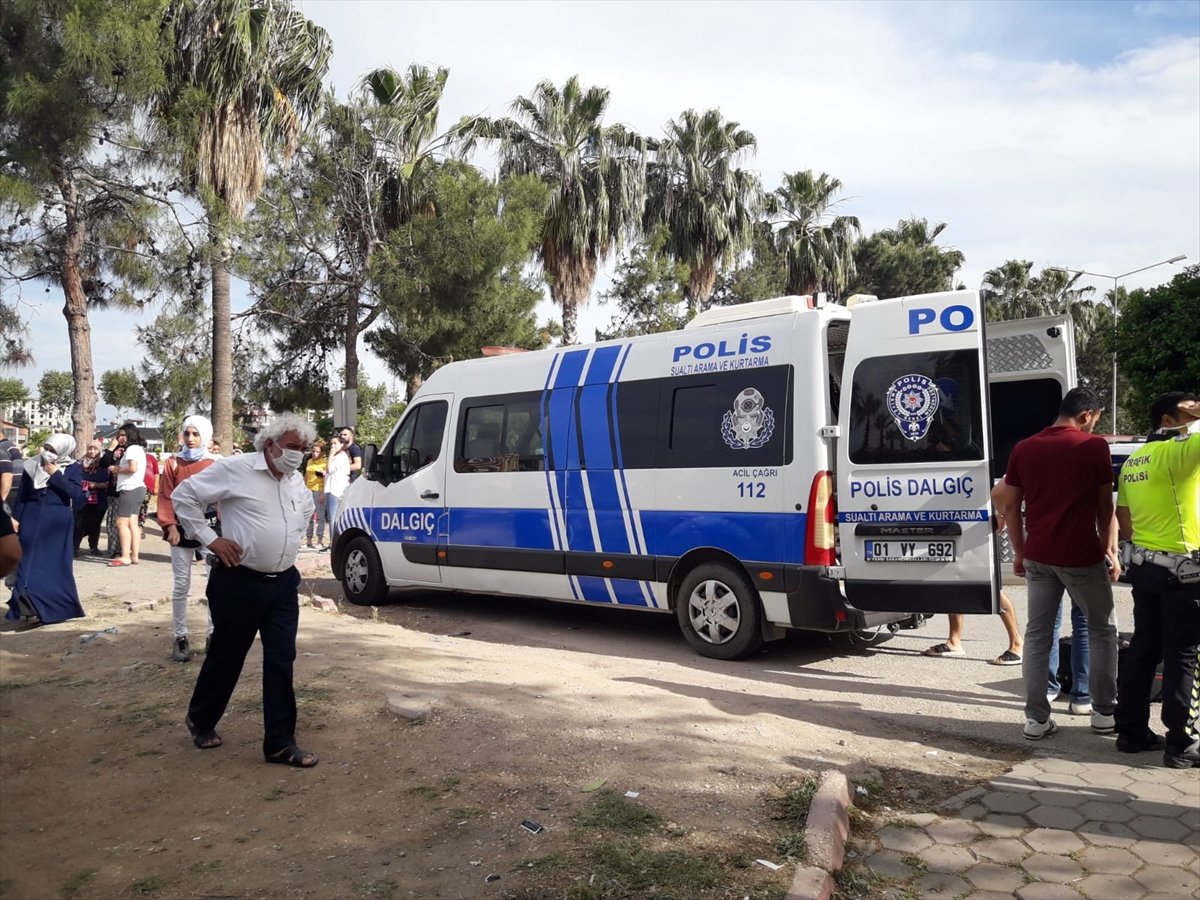 Adana da taksici 2 kişiye çarpıp Seyhan Nehri ne düştü #7