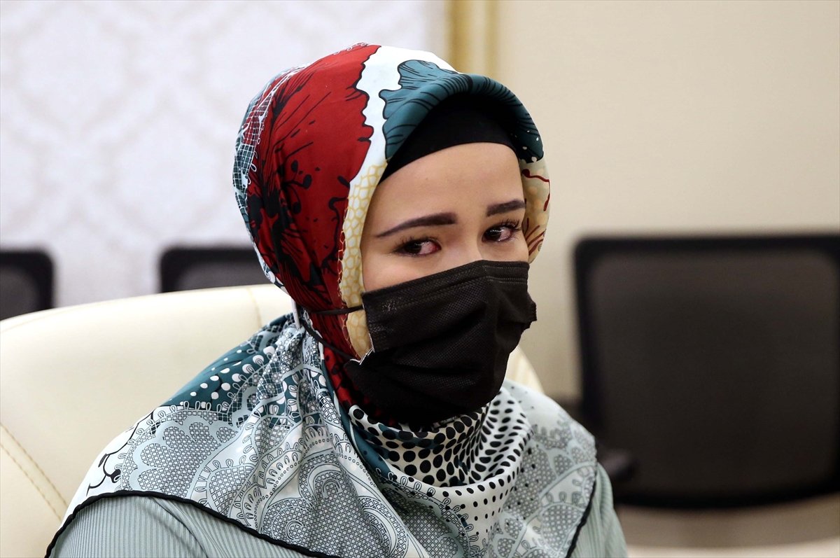 Alman genç kız, Türkiye de Müslüman oldu #4