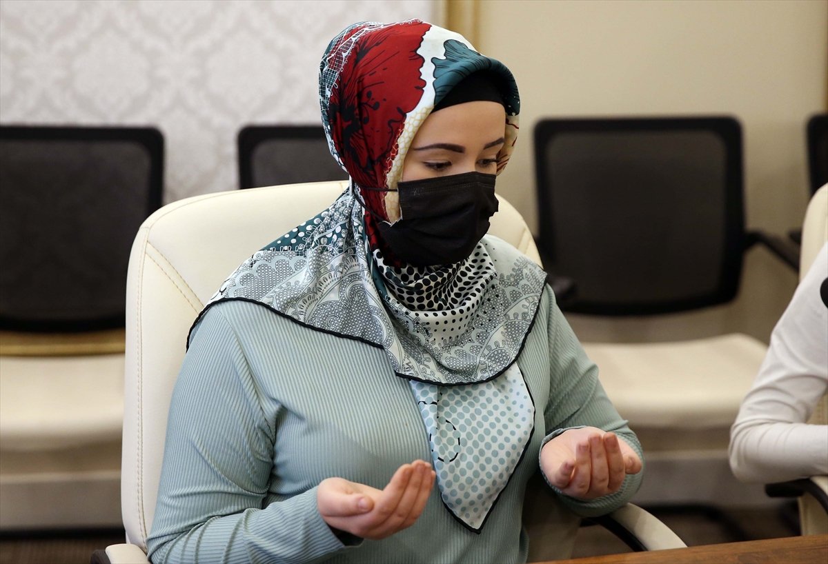 Alman genç kız, Türkiye de Müslüman oldu #2