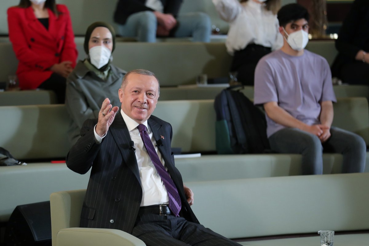 Cumhurbaşkanı Erdoğan gençlerin sorularını yanıtladı #5