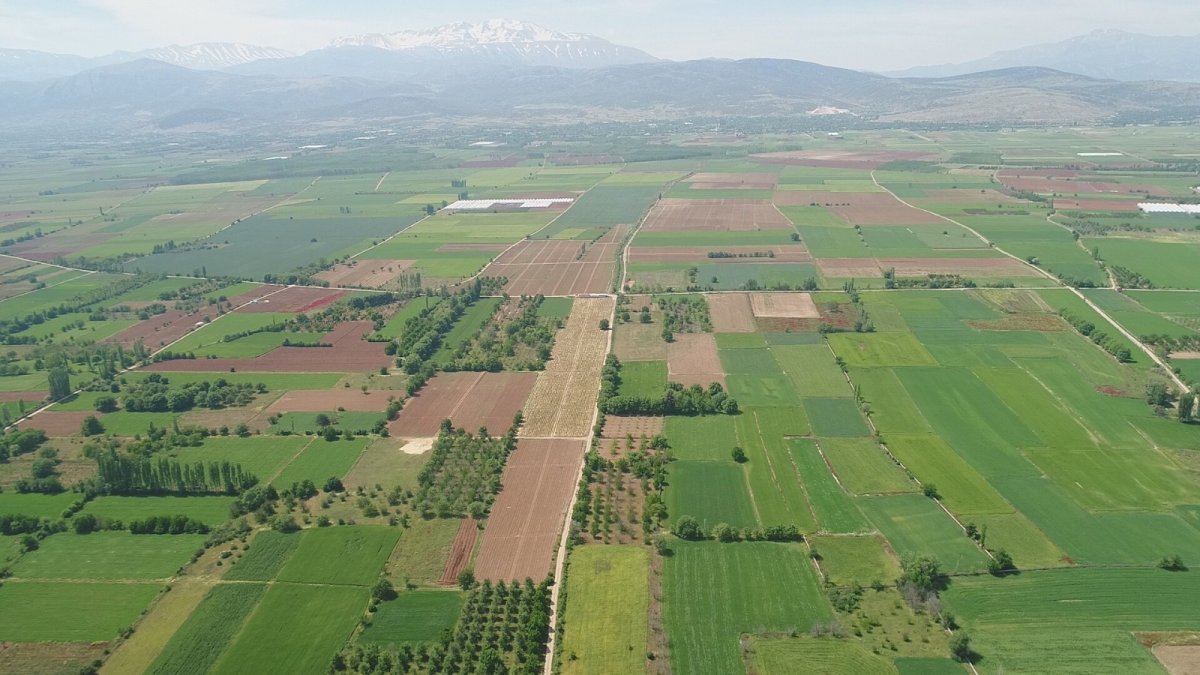 Isparta’da 260 bin dekar tarım arazisi için sulama sezonu başladı #1