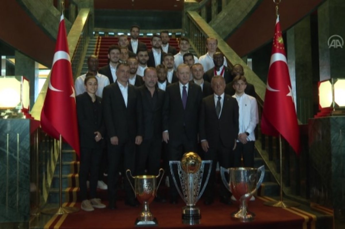 Cumhurbaşkanı Erdoğan: Önümüzdeki sezonu stadyumların dolacağı şekilde düzenlemek istiyoruz #3