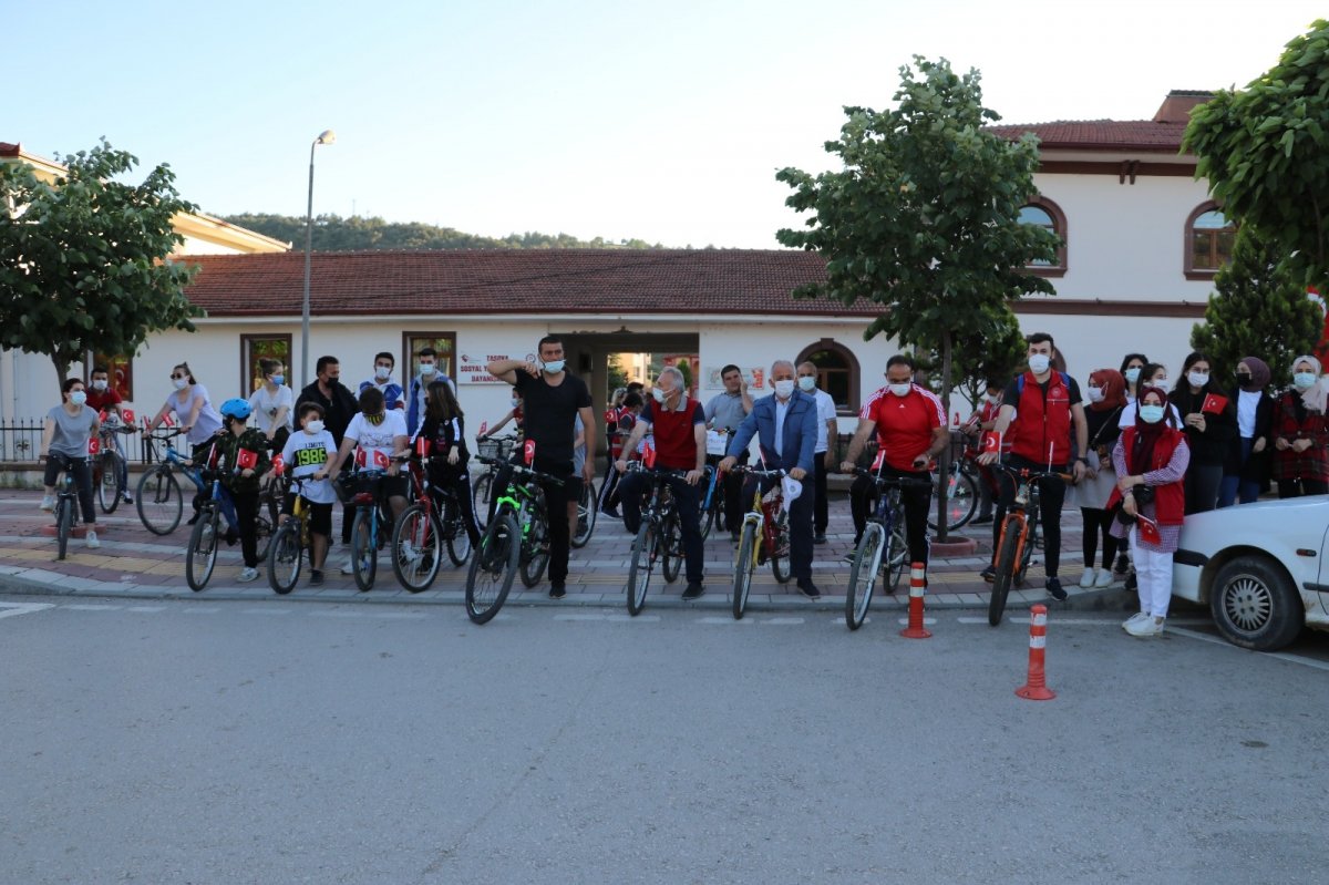 Amasya da 102. yılda ‘102 bisikletle şehir turu’ düzenlendi #2