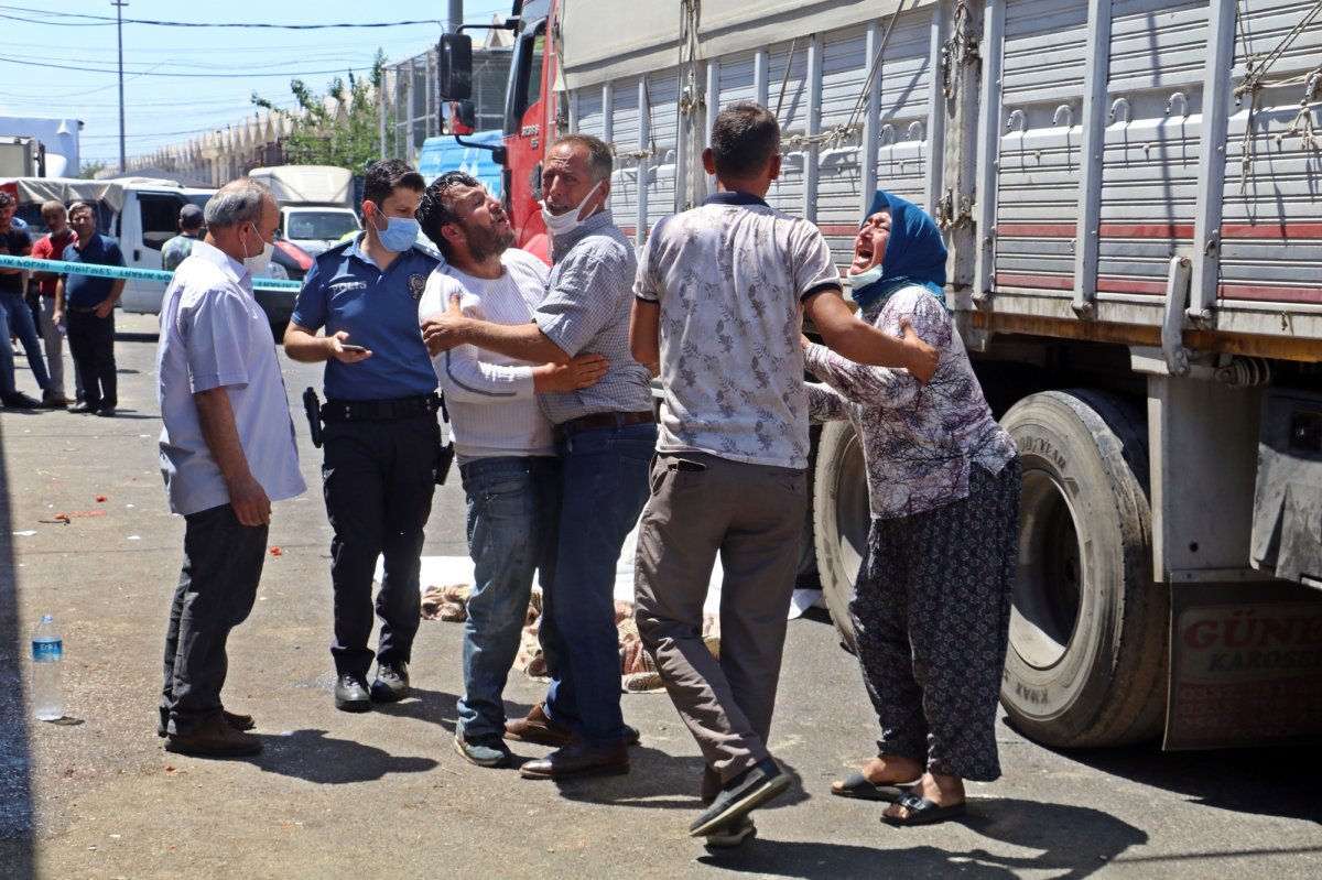 Antalya’da kamyon çarpan 4 yaşındaki çocuk hayatını kaybetti #2