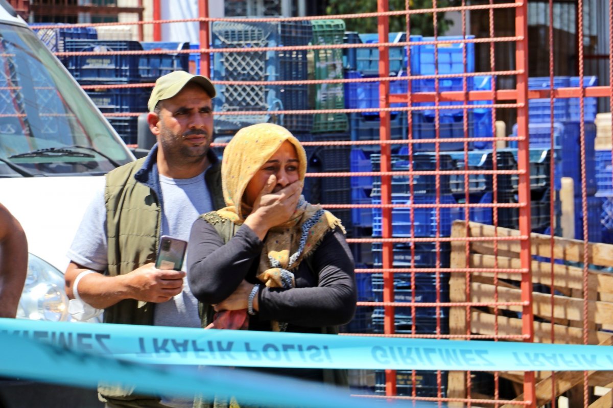Antalya’da kamyon çarpan 4 yaşındaki çocuk hayatını kaybetti #4