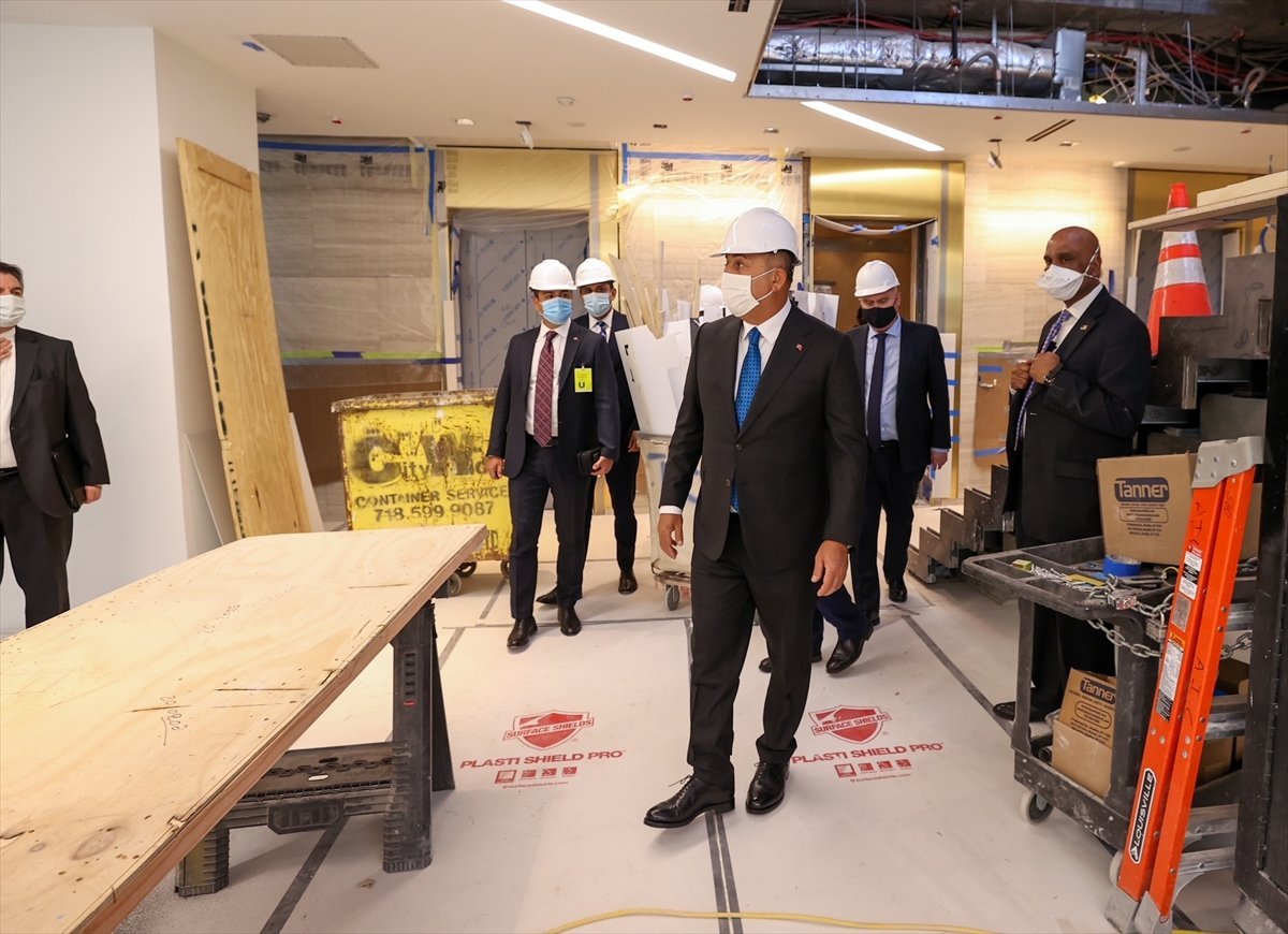 Mevlüt Çavuşoğlu visited the Türkevi building, which is about to be completed, in New York #4