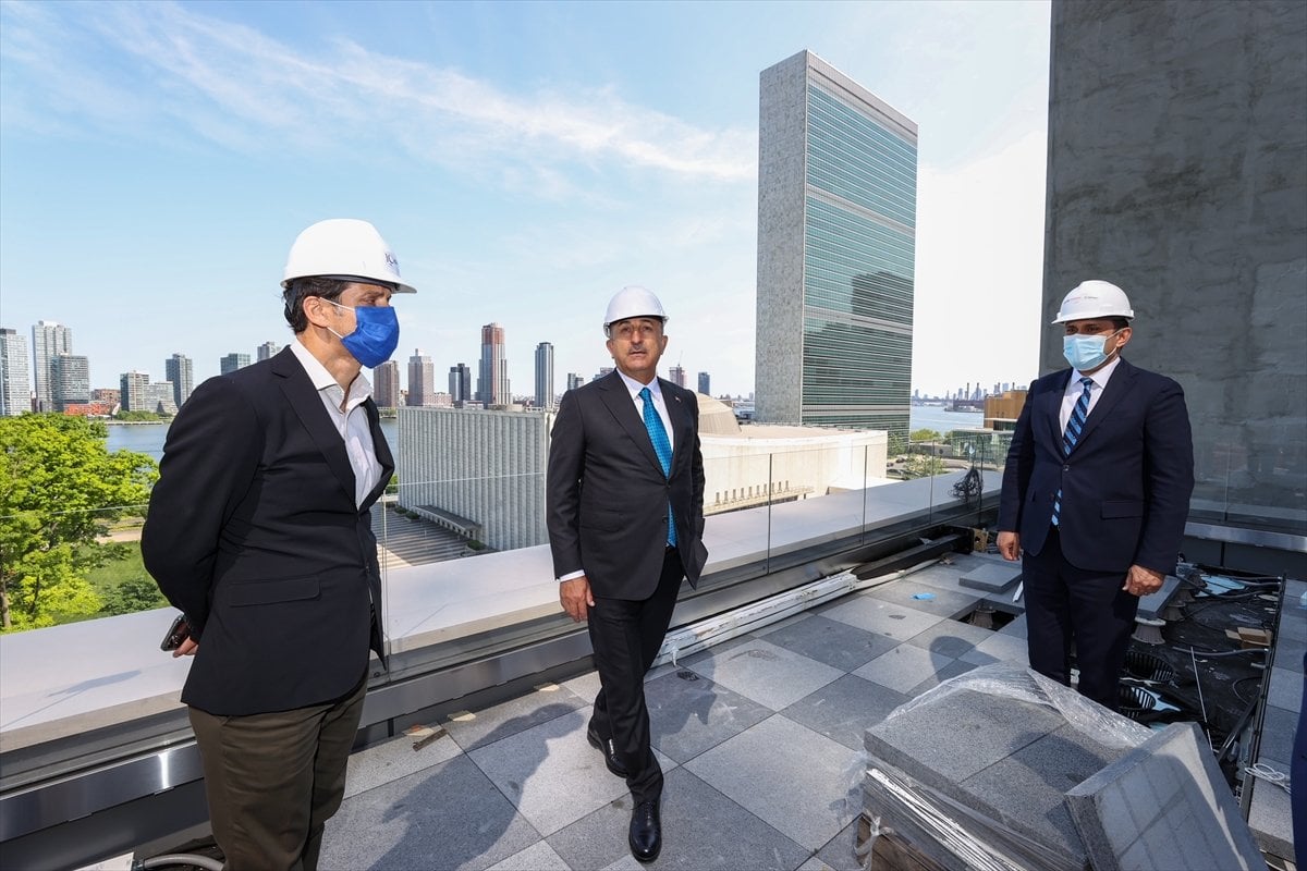 Mevlüt Çavuşoğlu visited the Türkevi building, which is about to be completed, in New York #2