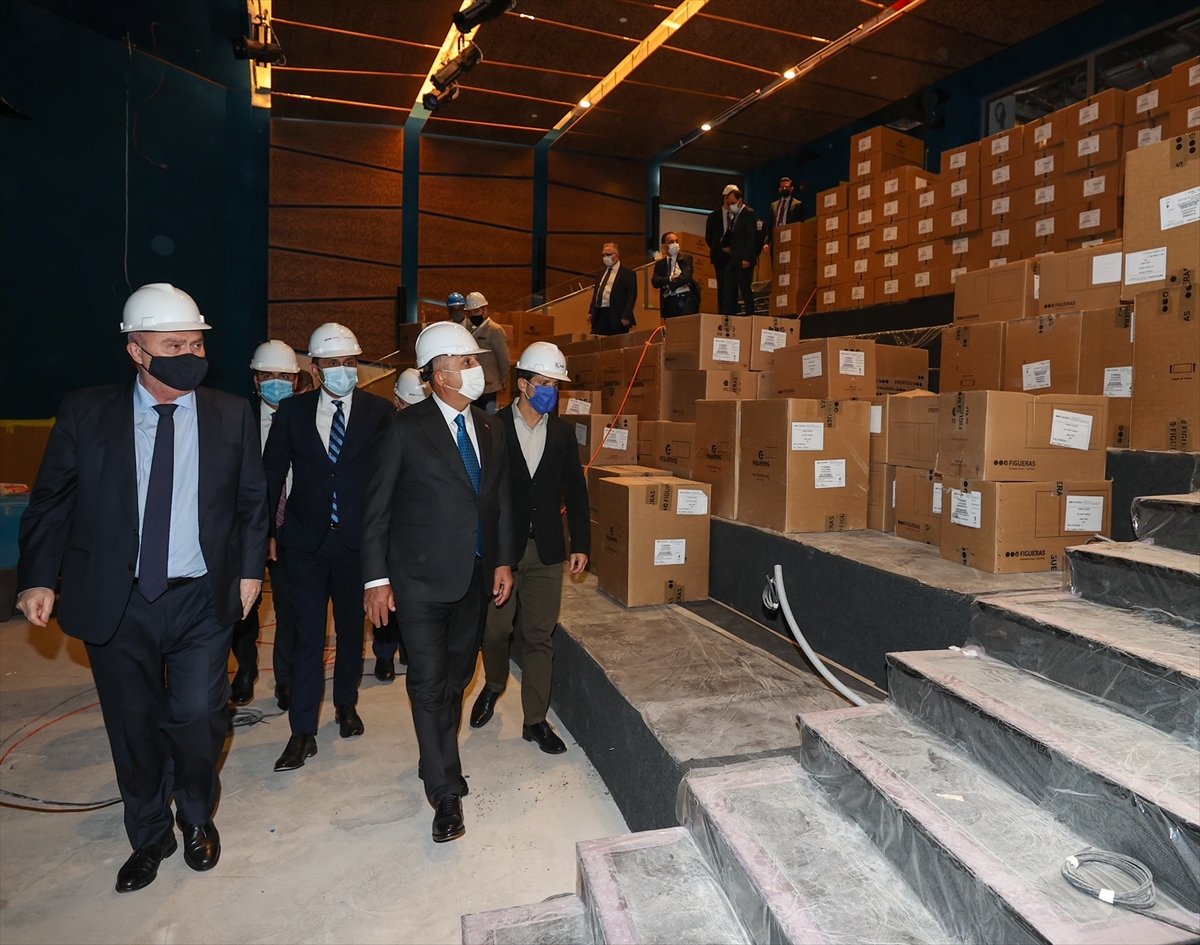 Mevlüt Çavuşoğlu visited the Türkevi building, which is about to be completed, in New York #3