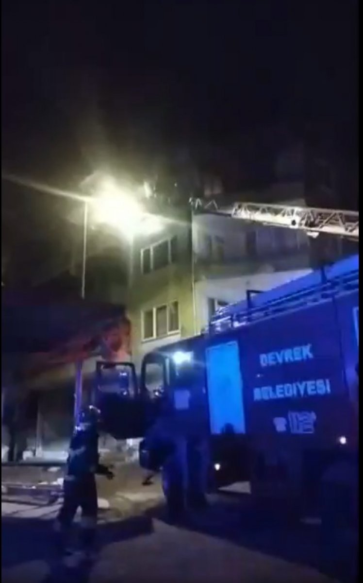 Zonguldak ta benzin döküp ateşe verdiği evinde öldü #1