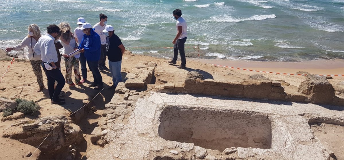 4,000-year-old Roman bath and new tombs found in Spain #5