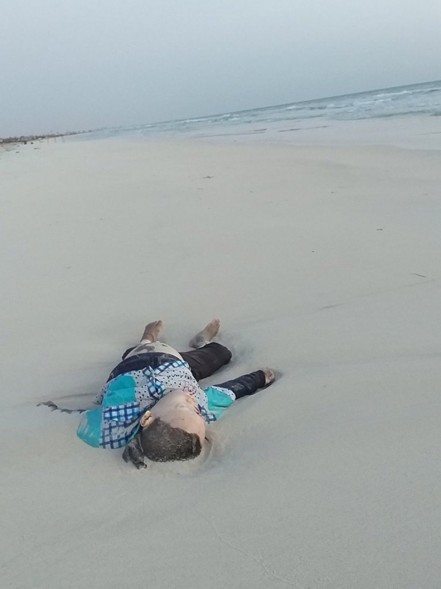 Dead bodies found on Libyan beach #3