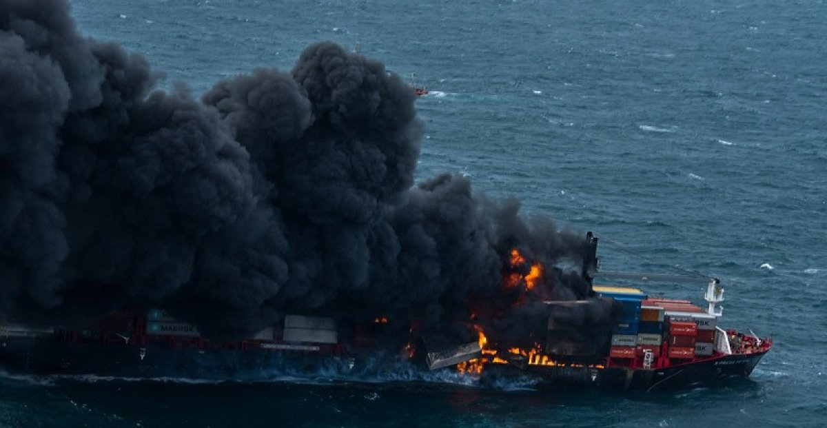 Container ship burning for days in Sri Lanka #1