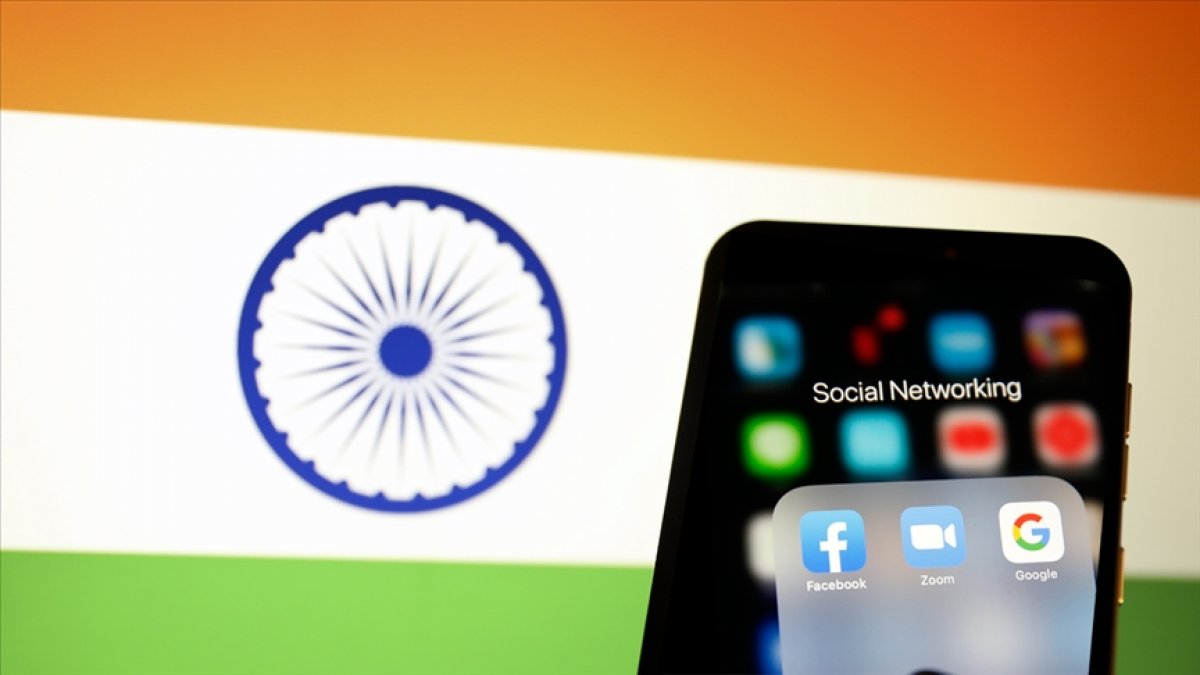 Google to comply with India's social media regulations #3