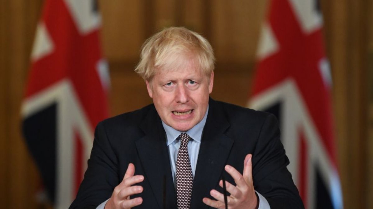 Boris Johnson: Sorry for my statements about Muslim women