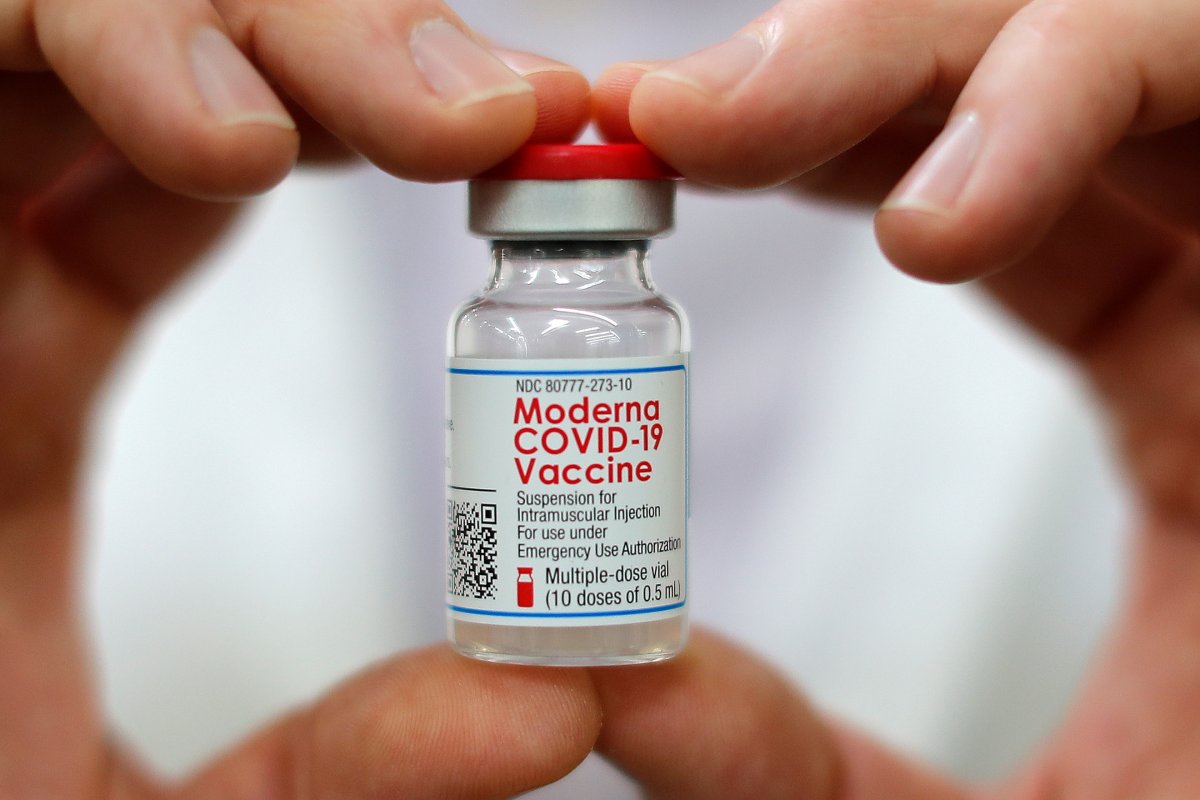 Moderna: Our vaccine protects 12-year-olds #1