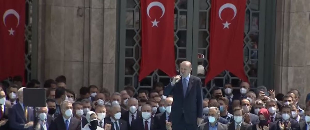 Cumhurbaşkanı Erdoğan ın Taksim Camii açılışı konuşması #1