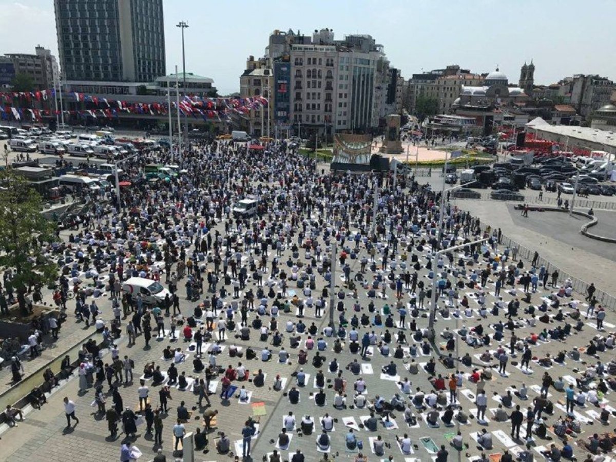 Taksim Camii'nde açılış öncesi görüntüler