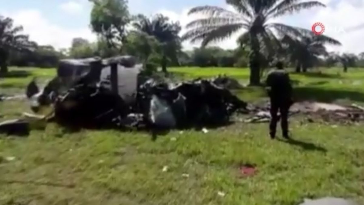 Police helicopter crashes in Colombia: 5 dead