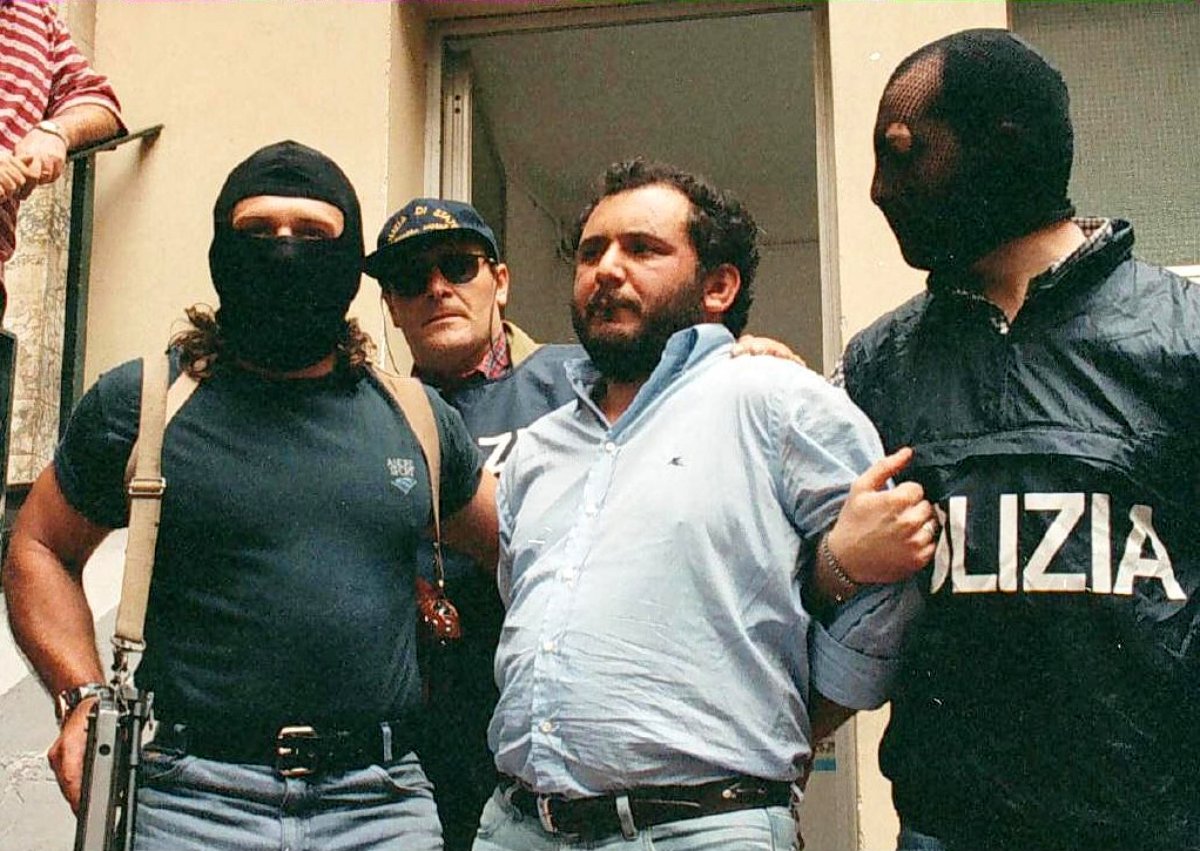 Eviction #1 for mafia member nicknamed Italy's human butcher