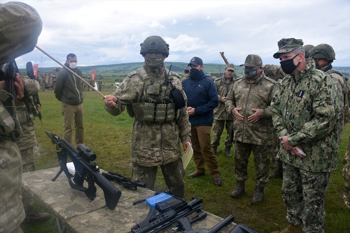 Intense interest in Turkey's equipment in NATO Steadfast Defender 2021 exercise #5