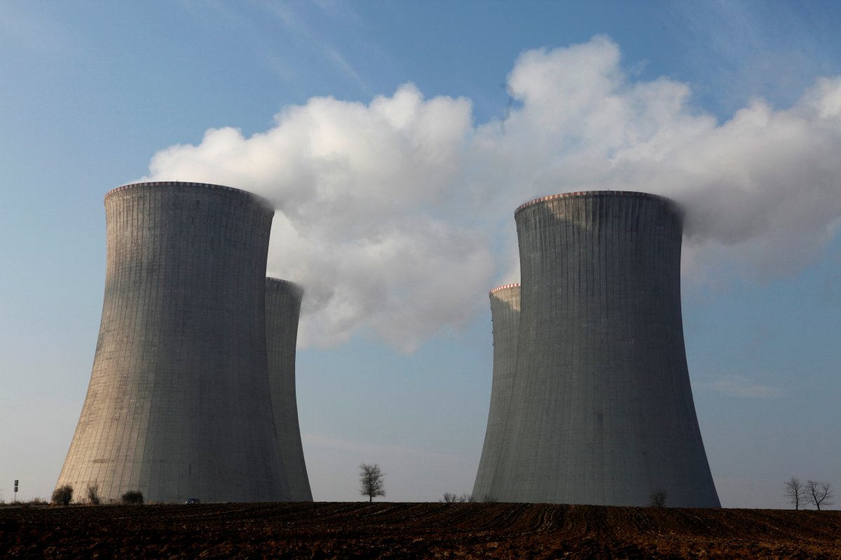 Bill Gates and Warren Buffett to build new type of nuclear reactor #2