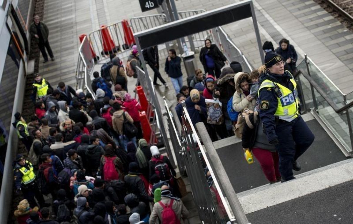 Decision by Denmark to move refugee camps abroad #2