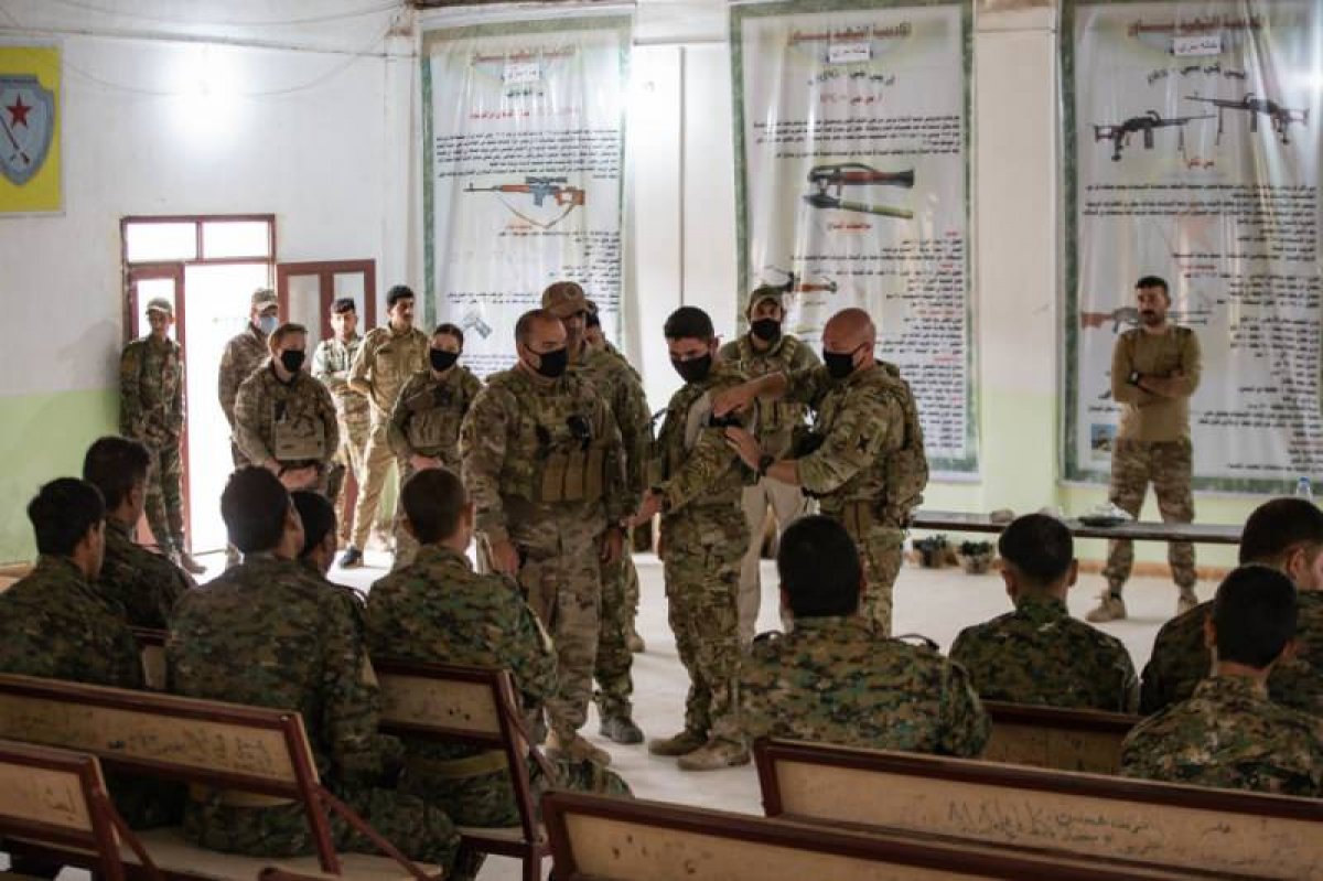 USA gave medic training to YPG/PKK #1