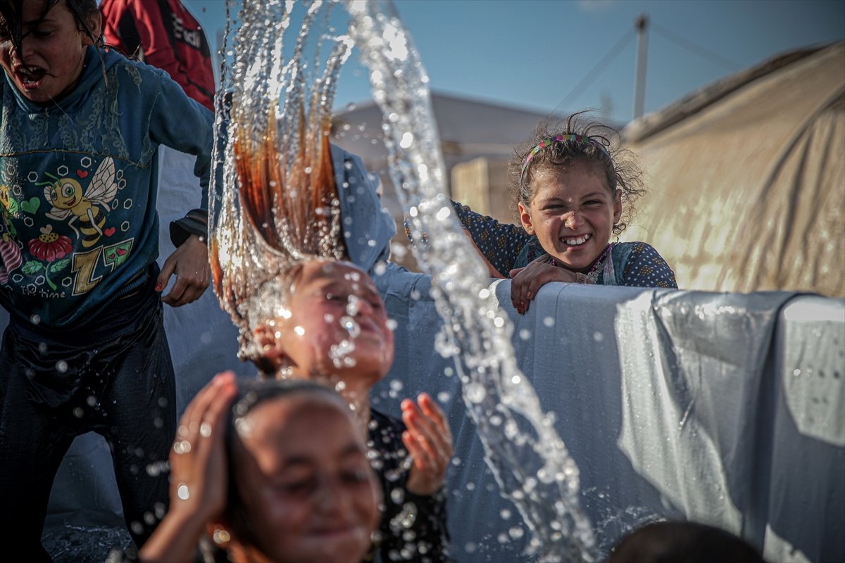 Syrian children enjoying the pool #2