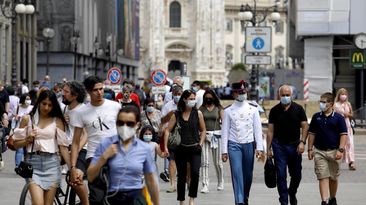2 thousand 275 new cases in the last 24 hours in Italy