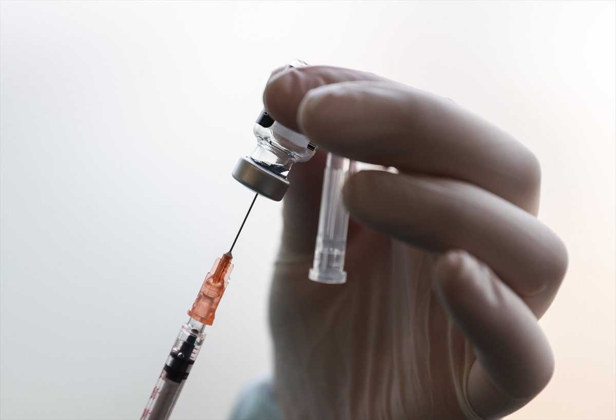 Vaccination of teachers and school staff against coronavirus begins #5
