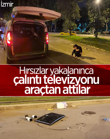 İzmir'de kovalamacayla yakalanan hırsızlar, çalıntı televizyonu yere attı