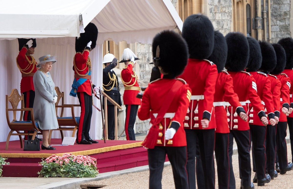 Birthday celebration for Queen Elizabeth caught in epidemic measures #2