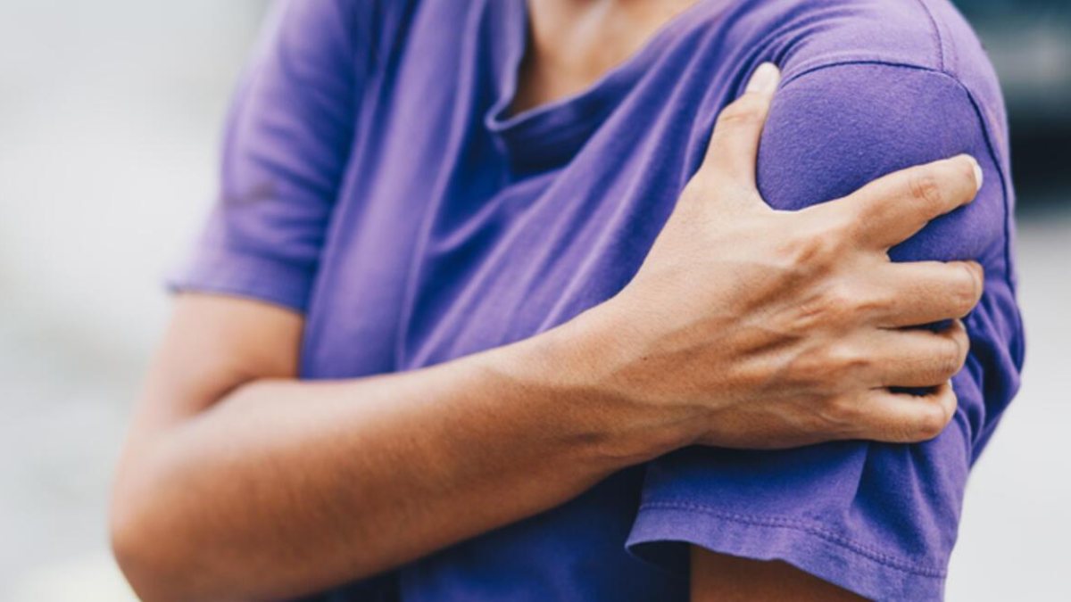 Is arm pain normal after vaccination? What to do in case of arm pain