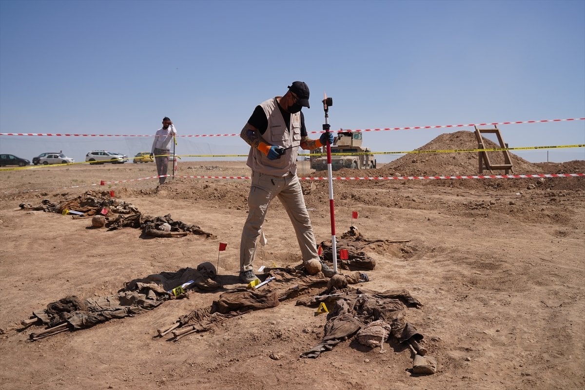 Two mass graves of 500 people killed by DAESH found in Iraq #5