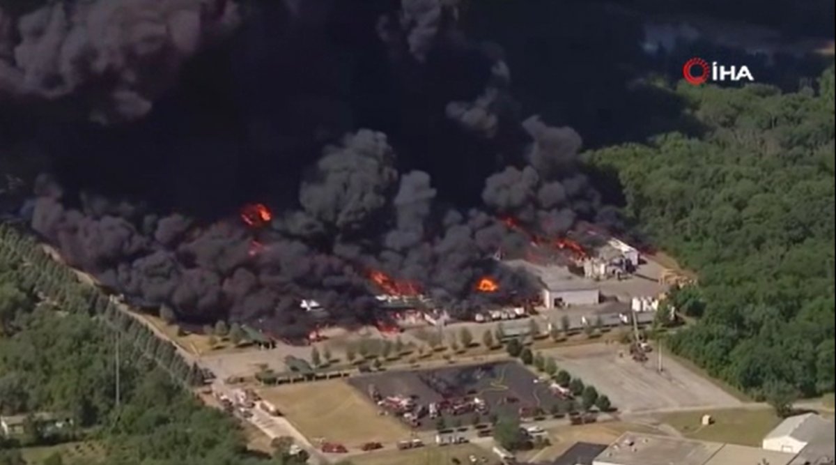 US chemical factory surrenders to flames #2