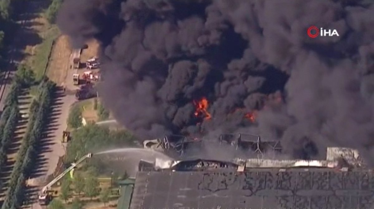 US chemical factory surrenders to flames #5