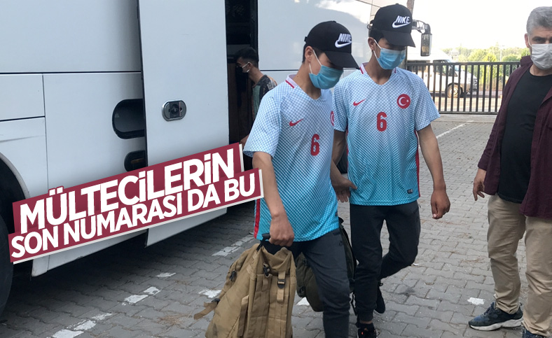 Adana'da yolcu otobüsünde göçmenler yakalandı