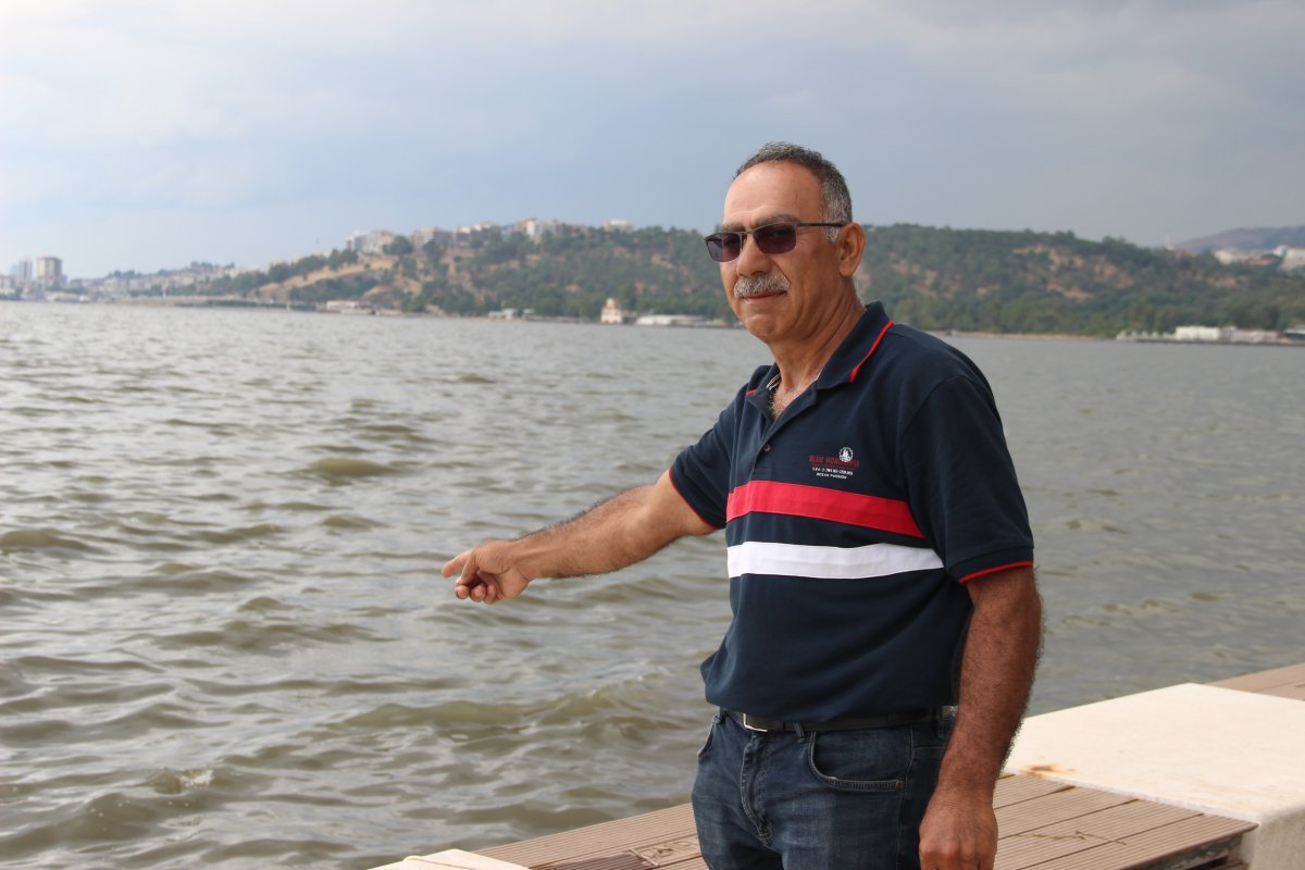 İzmir Körfezi ndeki koku ve kirlilik halkı isyan ettirdi #8