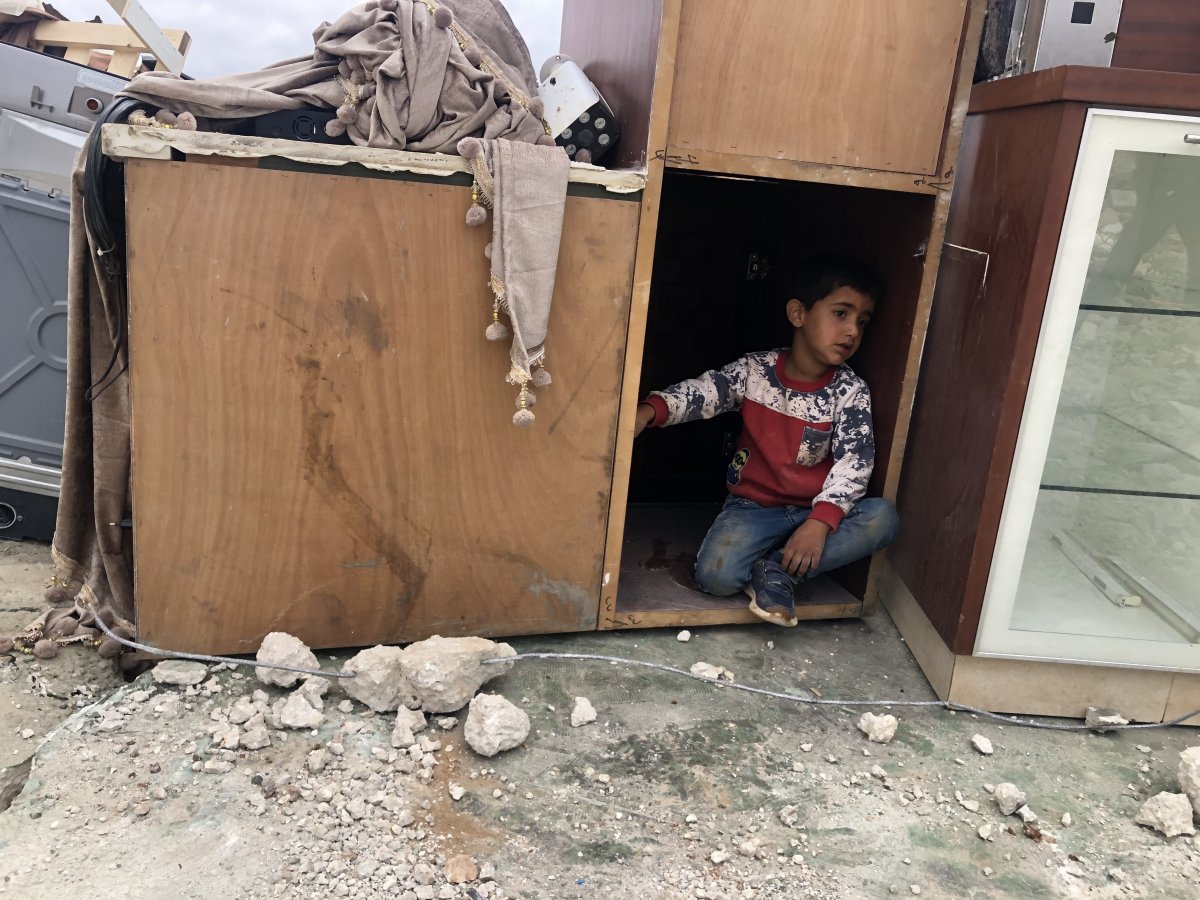 İsrail, Filistinli ailenin evini yıktı  #1