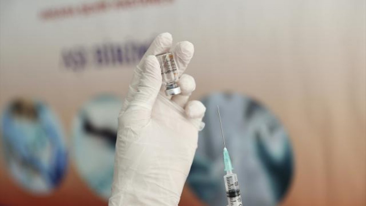 Fahrettin Koca dan randevusuz aşıyla ilgili açıklama #2