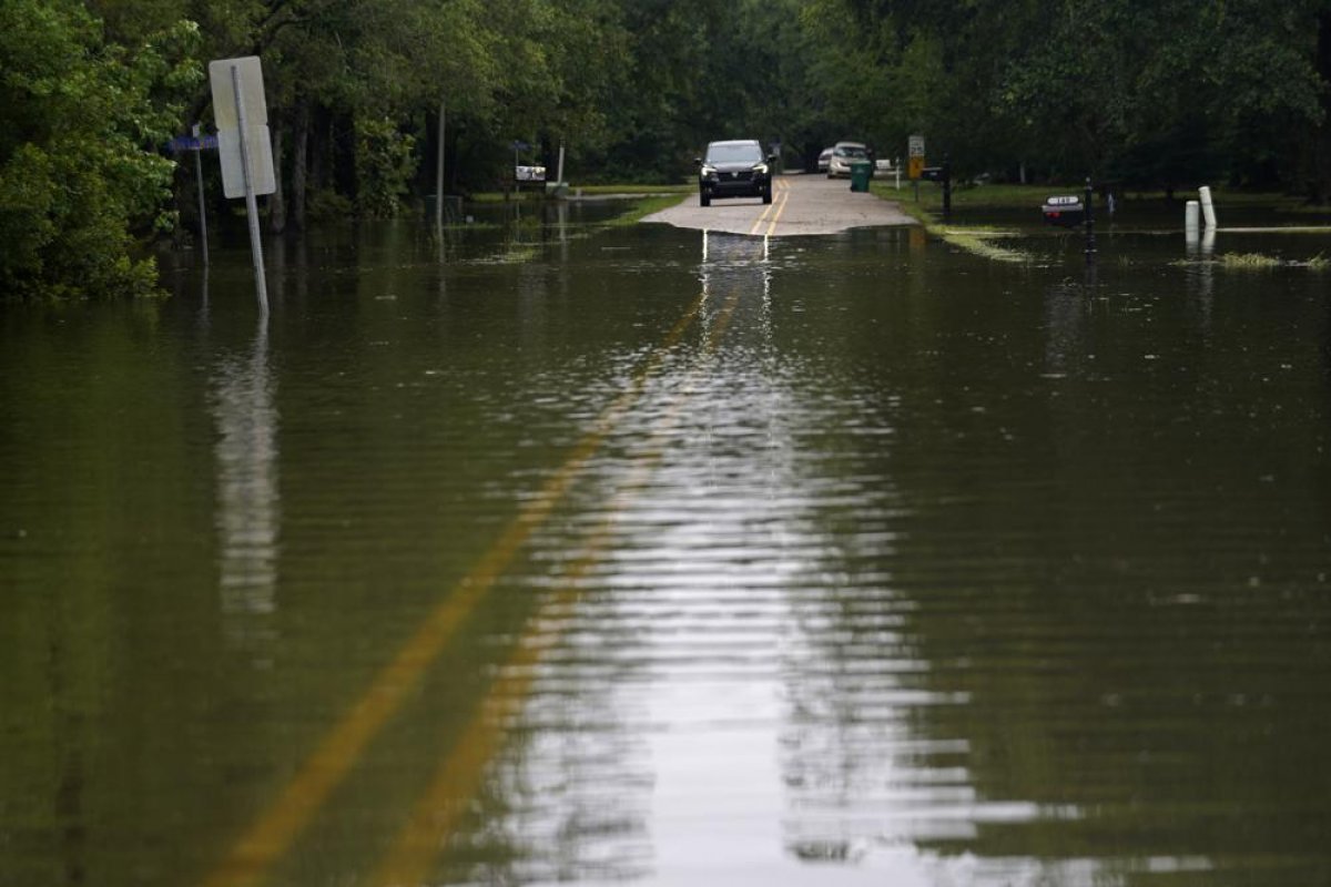 Heavy Rain Causes Flooding In The Usa Kimdeyir 0504