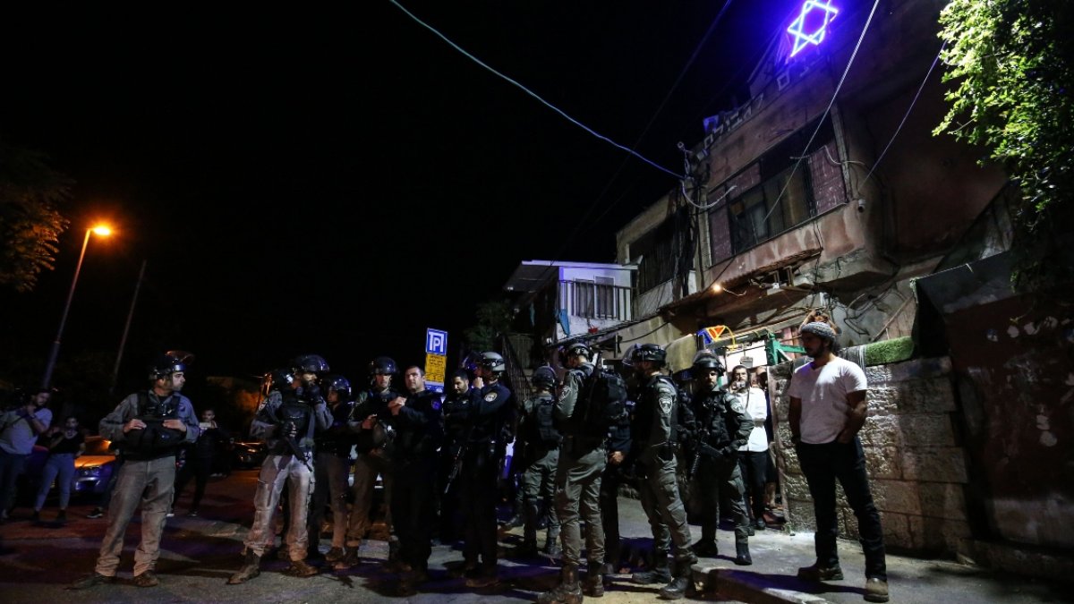 In Sheikh Jarrah, Jewish settlers attacked Palestinians #2