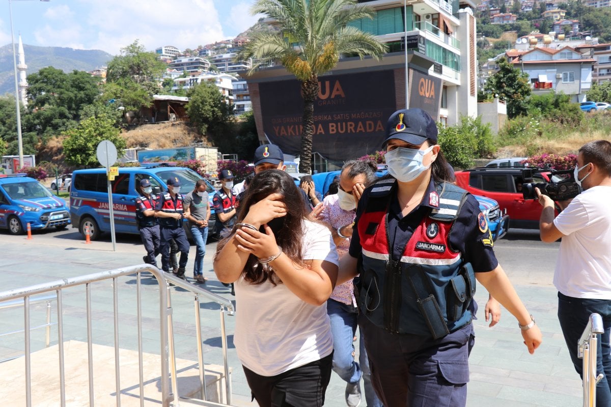 Antalya’da insan tacirliği yapan 7 kişi yakalandı  #2