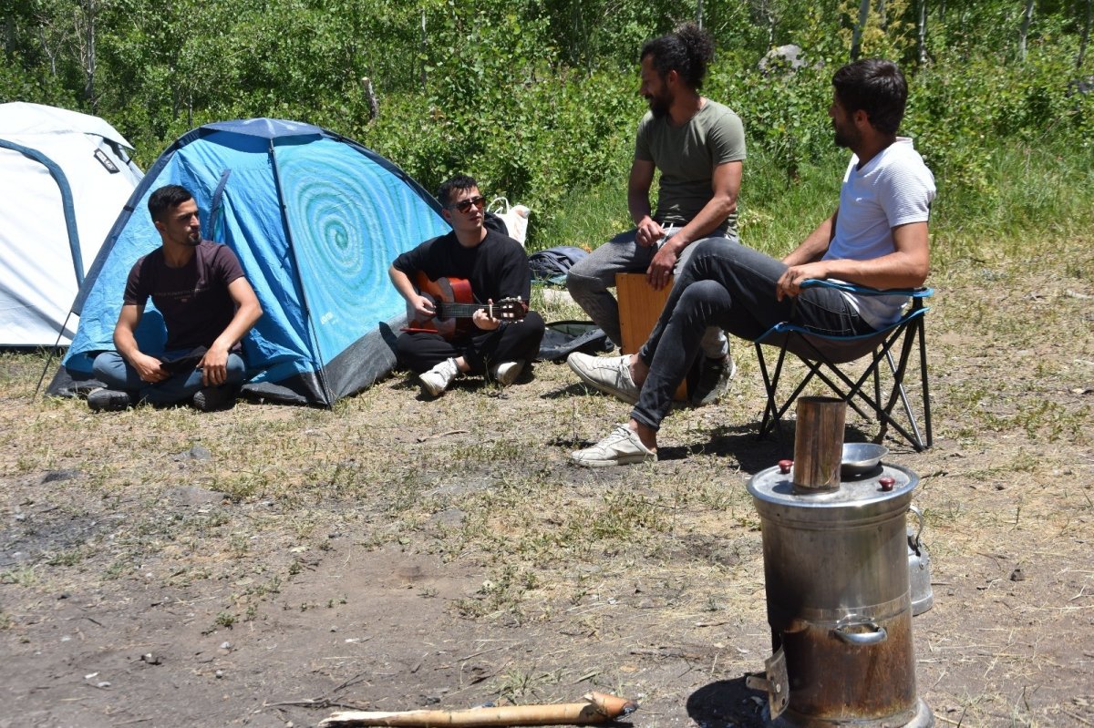 Nemrut Krater Gölü kampçıların yeni gözdesi oldu #9